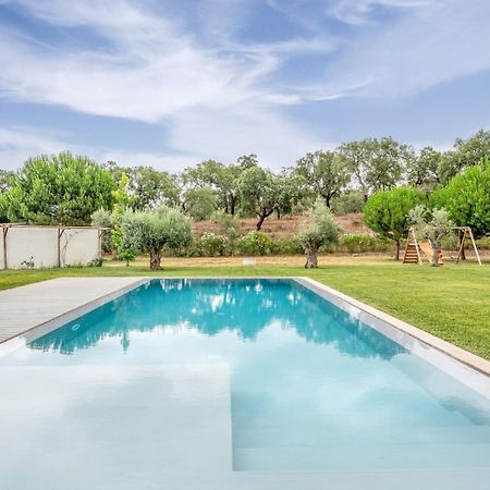 Refreshing Poolside Escape In Ponte De Sor Hotel Luaran gambar
